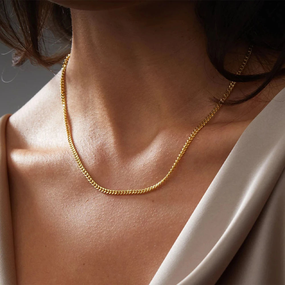 Le Collier Éternel Necklace