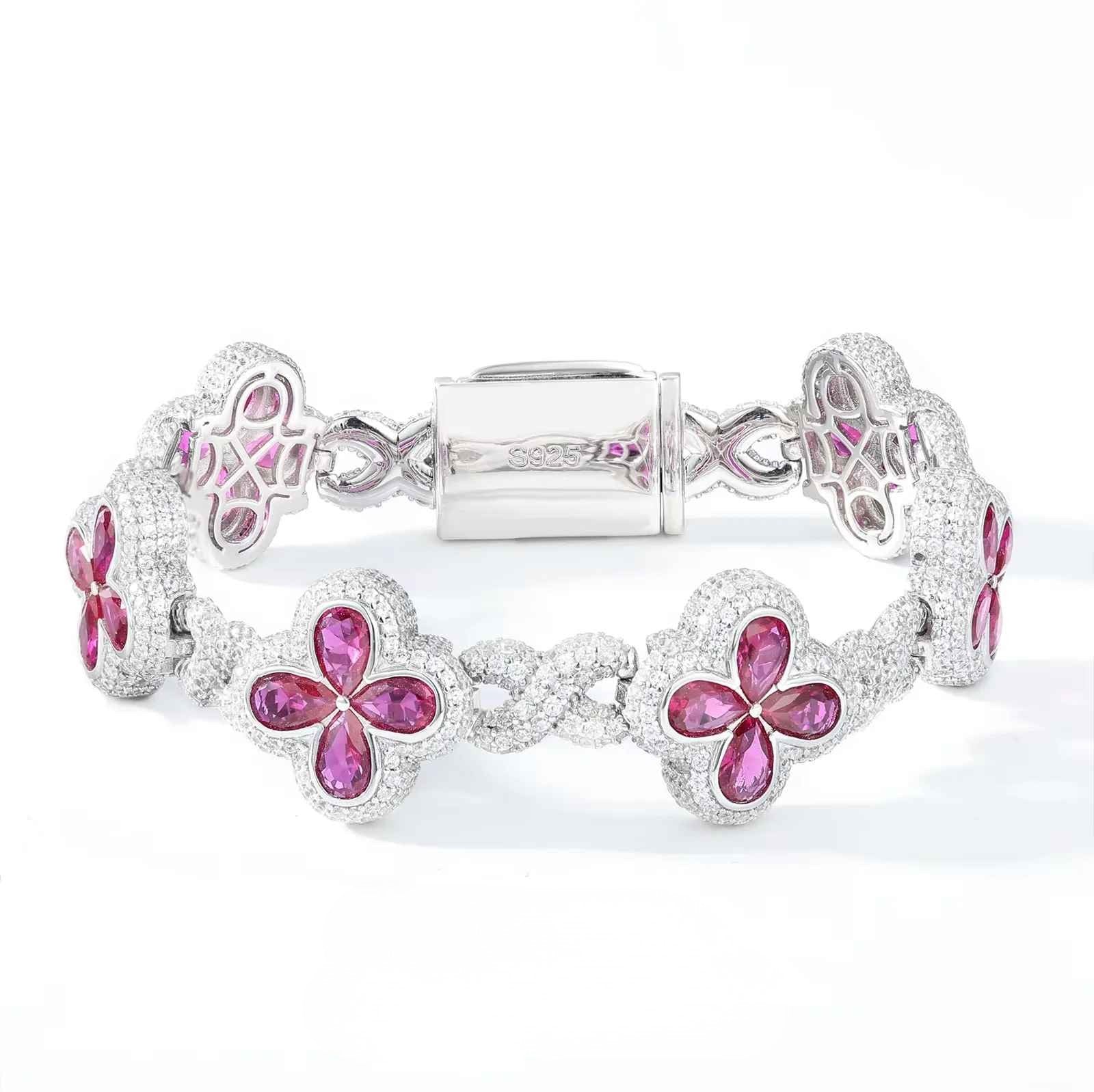 Fleur d’Éternité Moissanite Bracelet