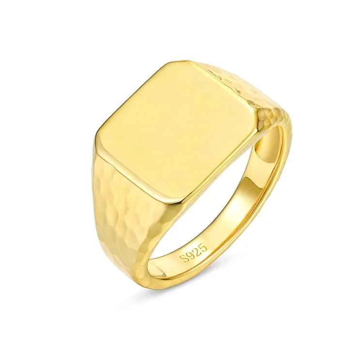 Le Sceau d’Or Gold Signet Ring