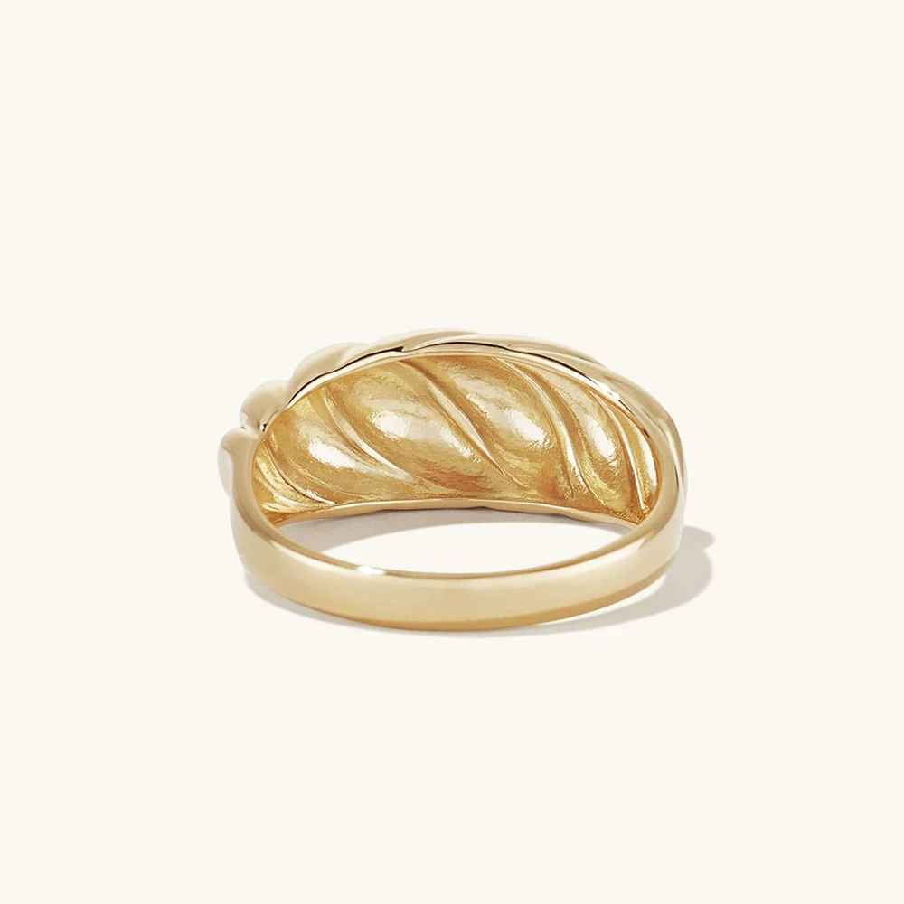 Le Torsade Gold Tone Ring