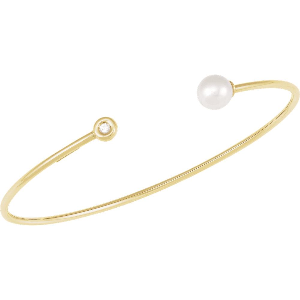 Capucine 14K yellow gold cuff bracelet with 6mm cultured freshwater pearl and natural diamond