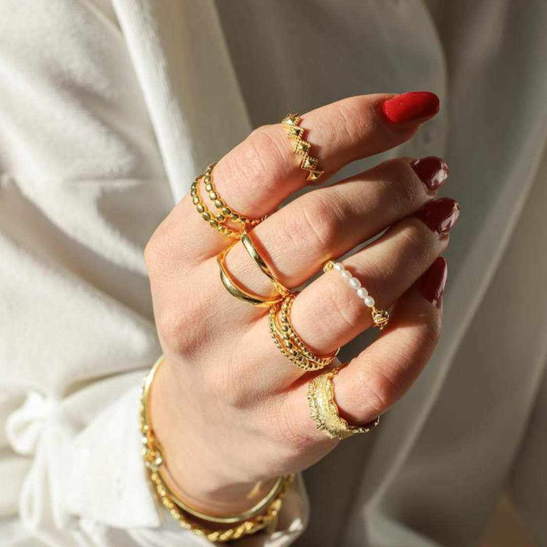 ALVERÉ GIRARD GOLD RING | alvere-girard-gold-ring | Rings | Guerilla Choice