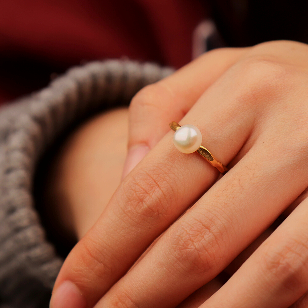 ISABELLE DANEL GOLD RING | isabelle-danel-gold-ring | Ring | Guerilla Choice