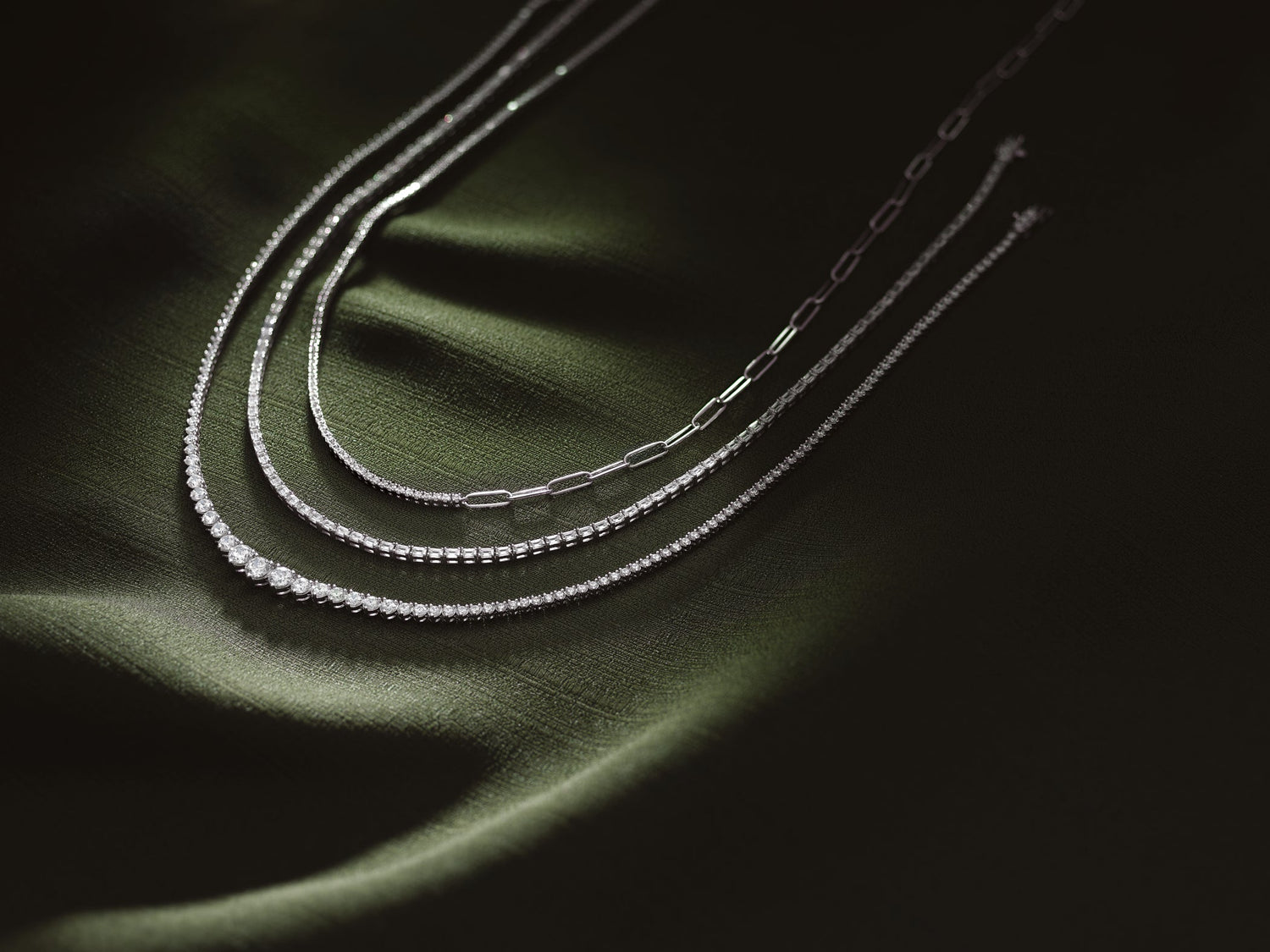 Best Tennis Necklaces in 2026