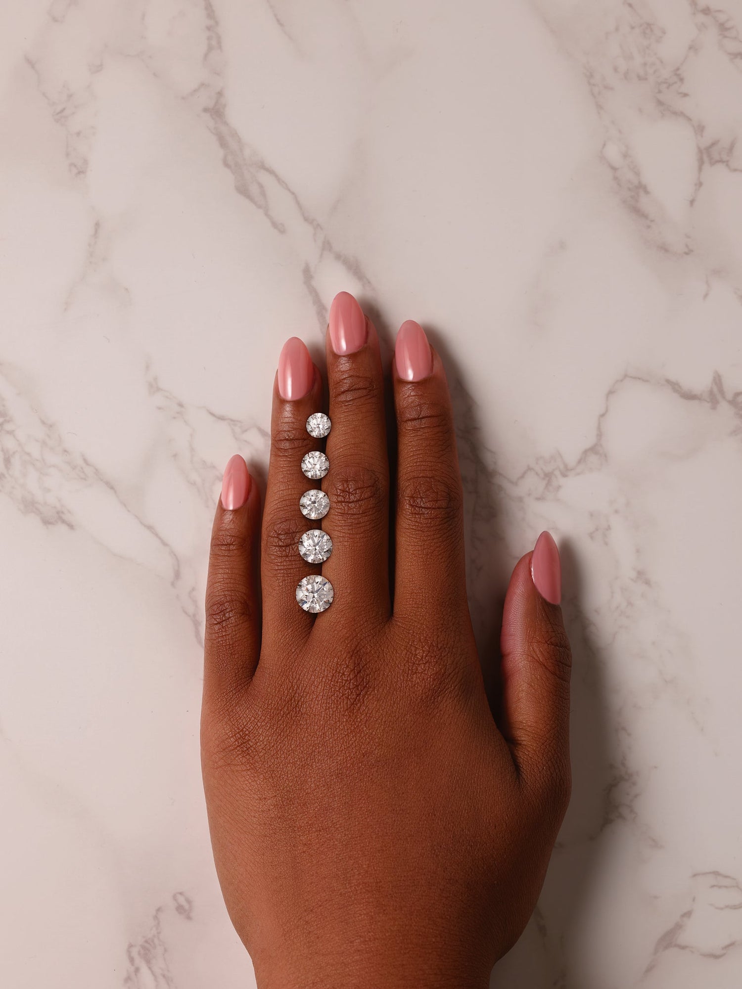 Lab-Grown Diamond vs. Moissanite: Which Should You Choose? (2026 Guide)