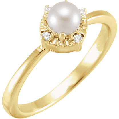 14K gold freshwater pearl ring with diamond halo