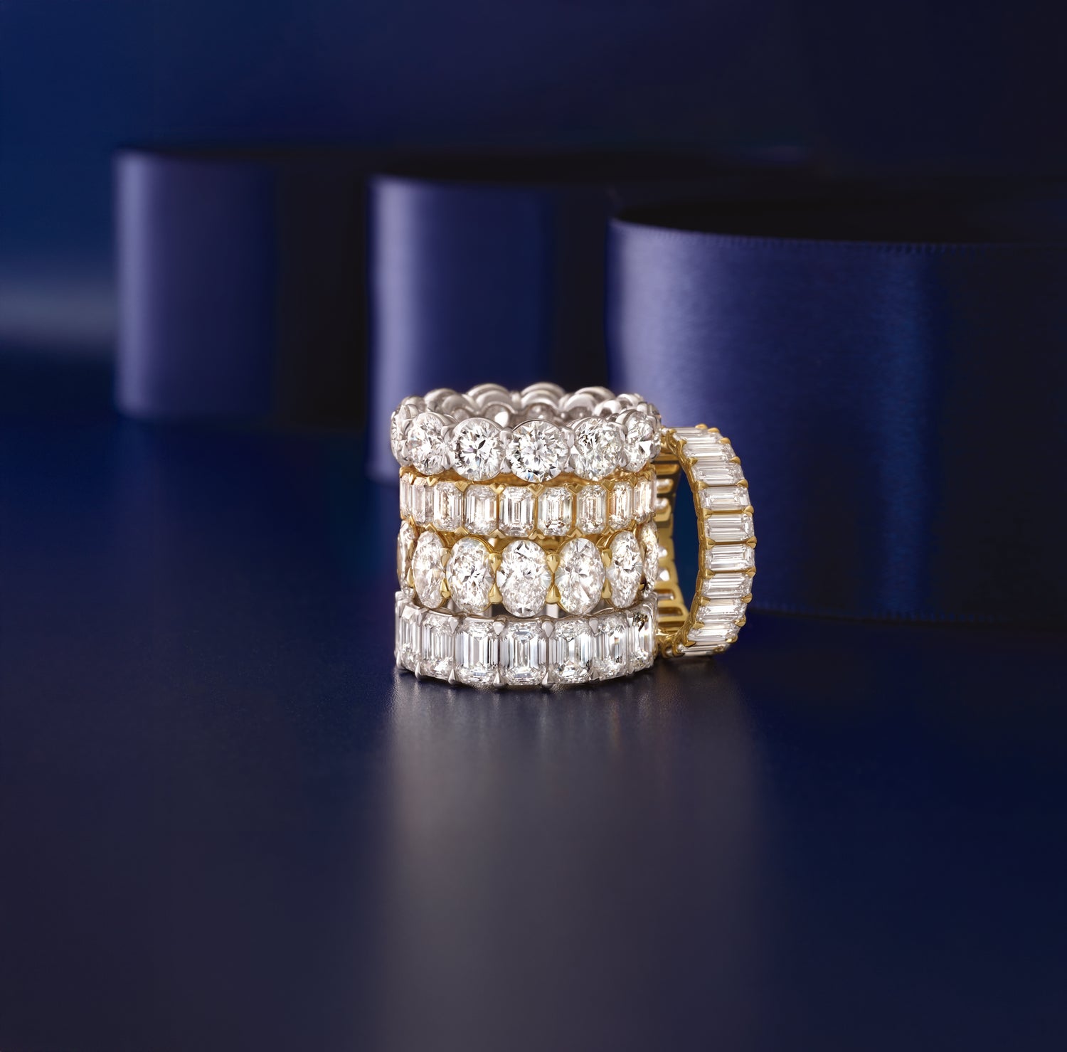 Lumière Infinie 14K Yellow Gold 4 3/4 CTW Lab Grown Baguette Diamond Low-Profile Eternity Band