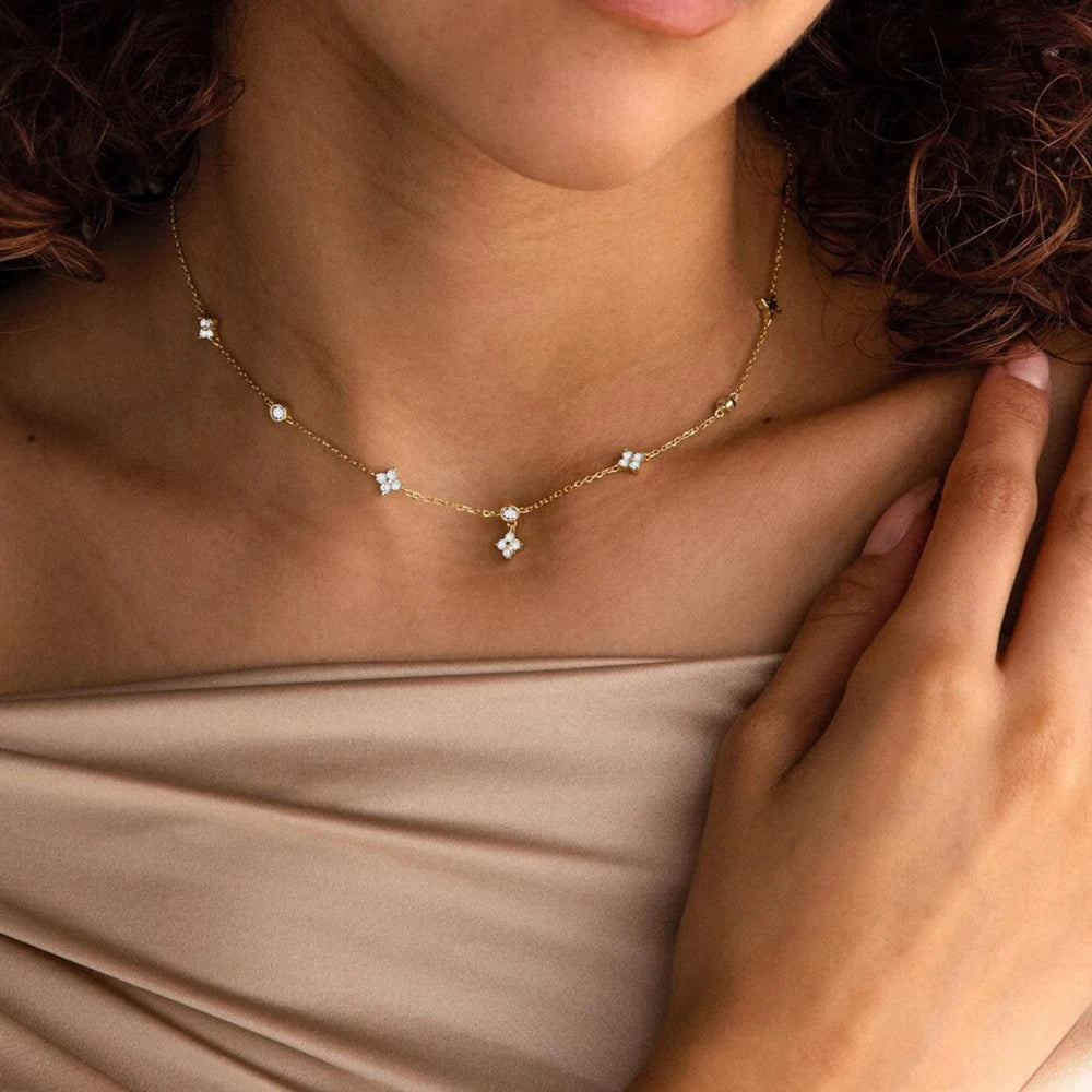 Le Collier Lumière Necklace