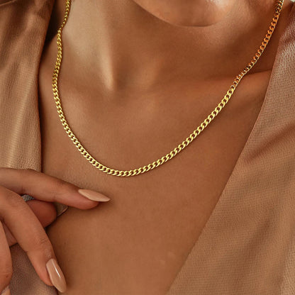 Le Collier Éternel Necklace