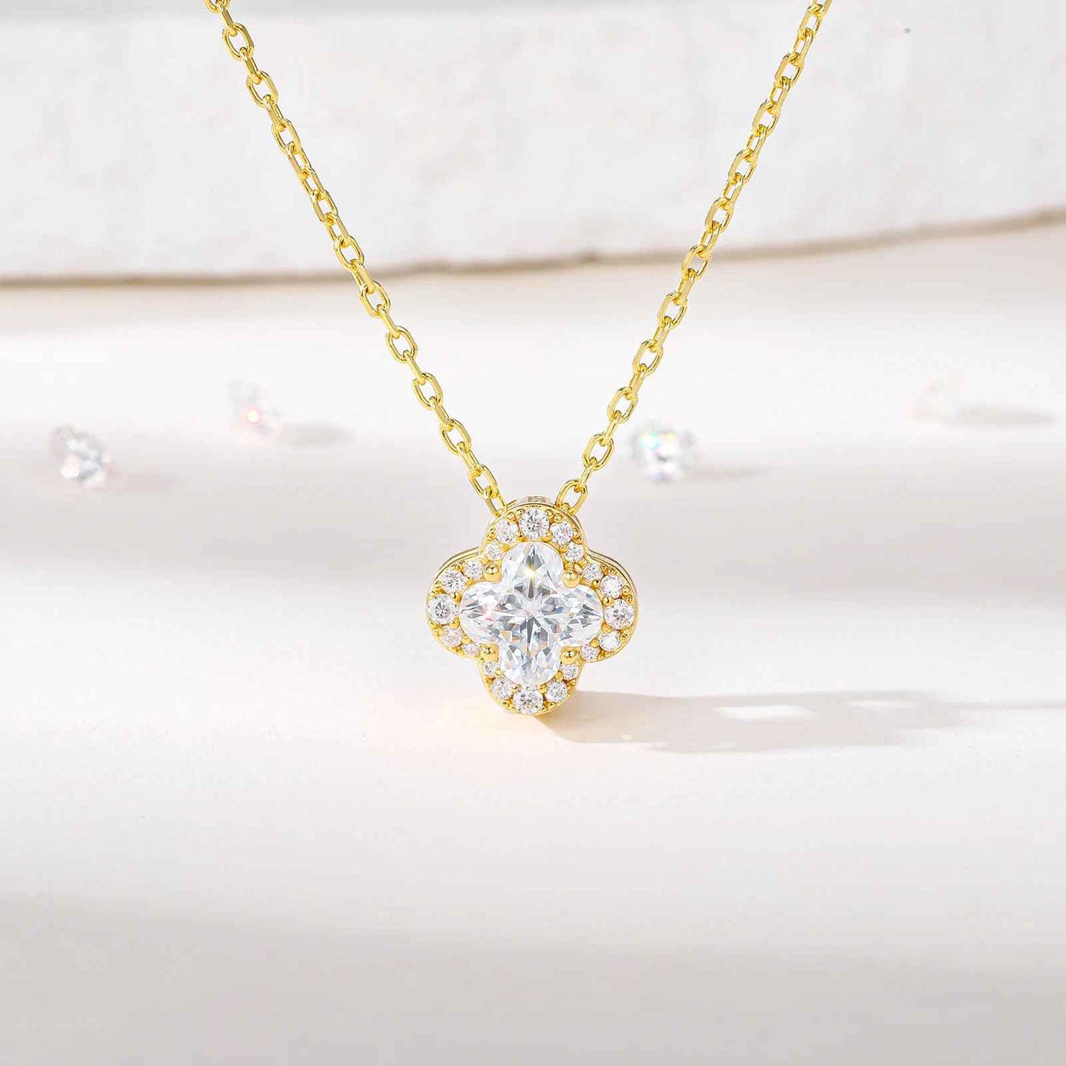 Fleur de Lumière D Color Moissanite Necklace (VVS1)