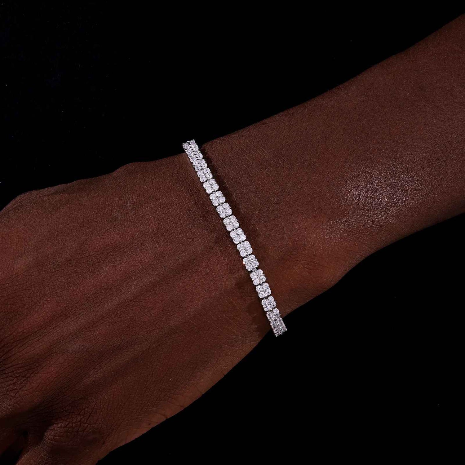 Bracelet Élégance Lumière  4mm Moissanite Tennis Bracelet