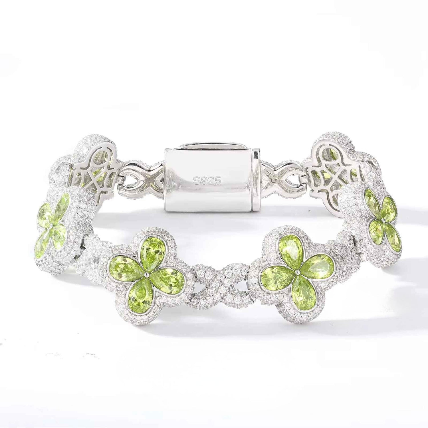 Fleur d’Éternité Moissanite Bracelet