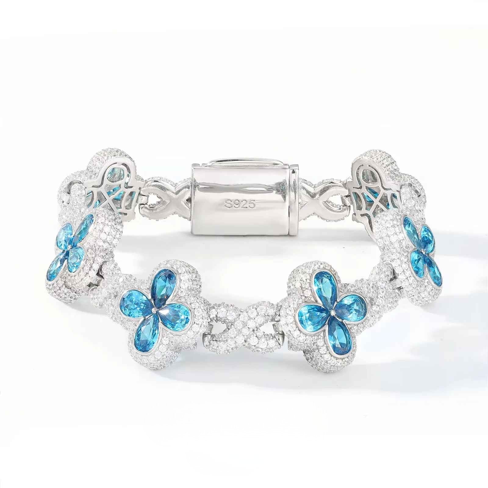 Fleur d’Éternité Moissanite Bracelet