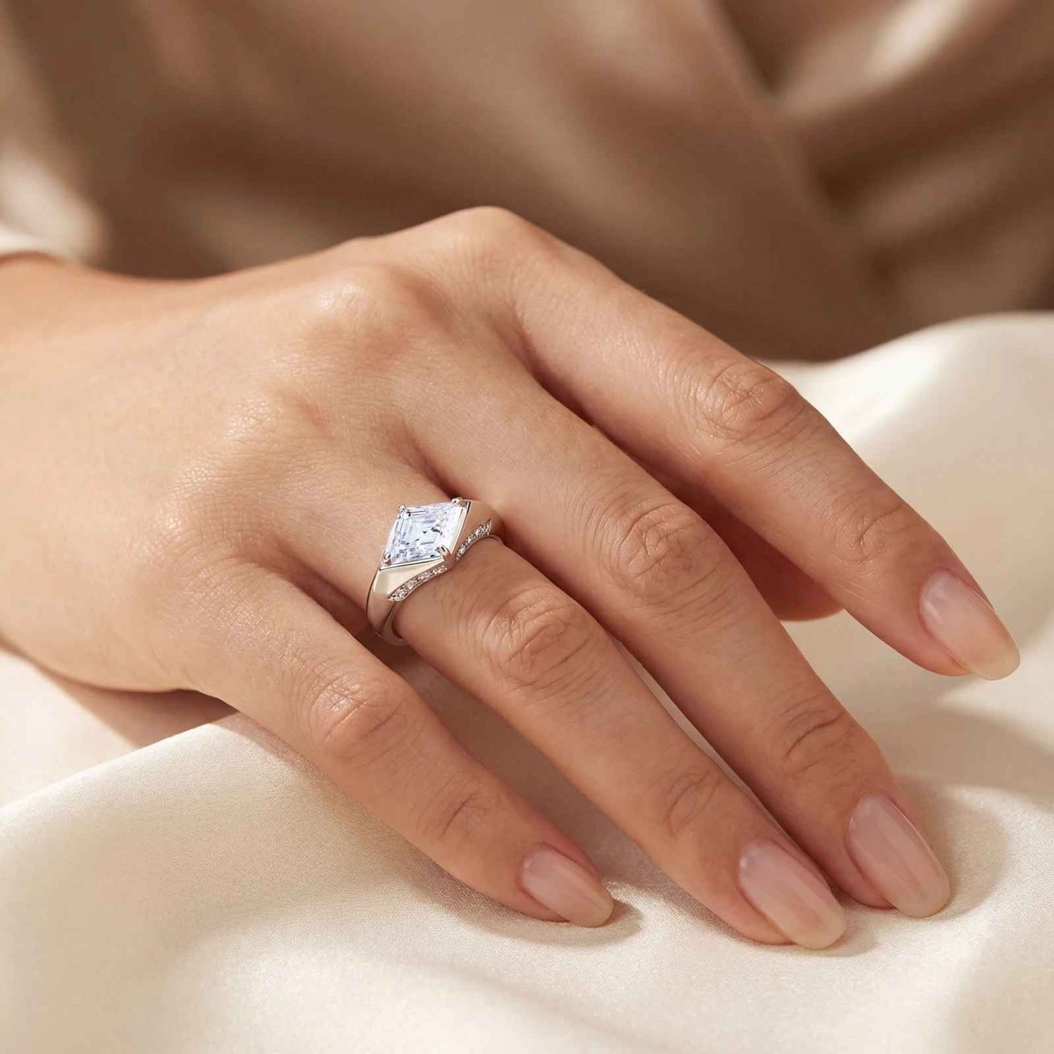 rhombus moissanite engagement ring
3.5 carat moissanite ring
gra certified moissanite ring
unique engagement ring women
vvs moissanite engagement ring
rhombus cut engagement ring
sterling silver moissanite ring
luxury moissanite engagement ring
moissanite ring
moissanite engagement ring
3.5 carat moissanite ring
rhombus cut ring
unique engagement ring
gra certified moissanite
vvs moissanite ring
sterling silver engagement ring
statement engagement ring