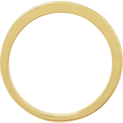 L’Allure Élégante Diamond Pavé Band Ring