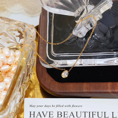 Larme de Lumière Necklace