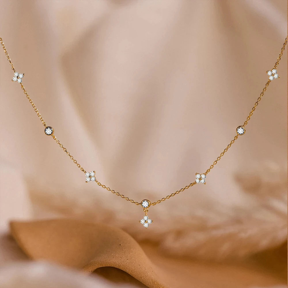 Le Collier Lumière Necklace