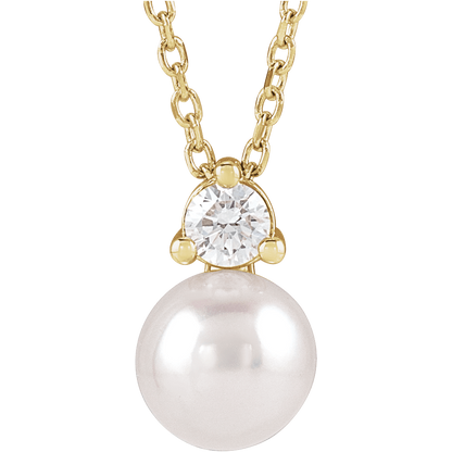 Aurélie 14K gold necklace with cultured white freshwater pearl and natural diamond accent