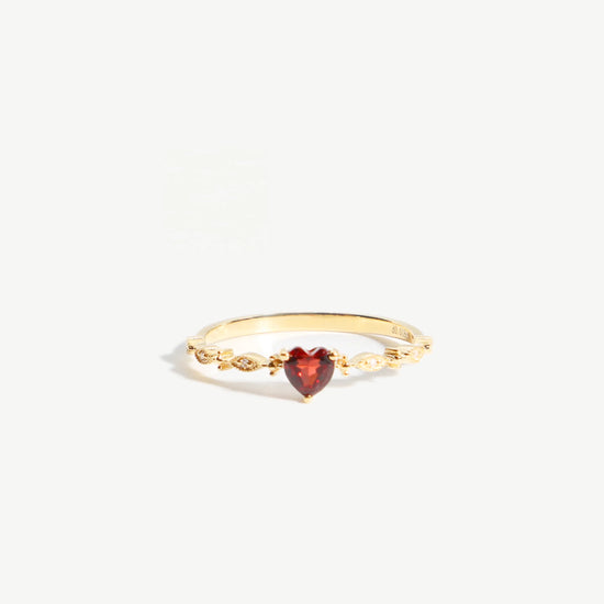 Guerilla Choice Royal Heart 18K Gold Love Ring