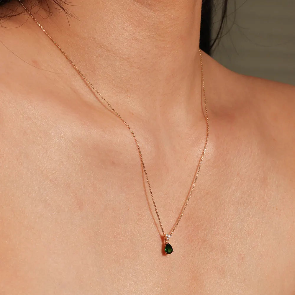 Jardin Vert Tsavorite &amp; Diamond Pendant