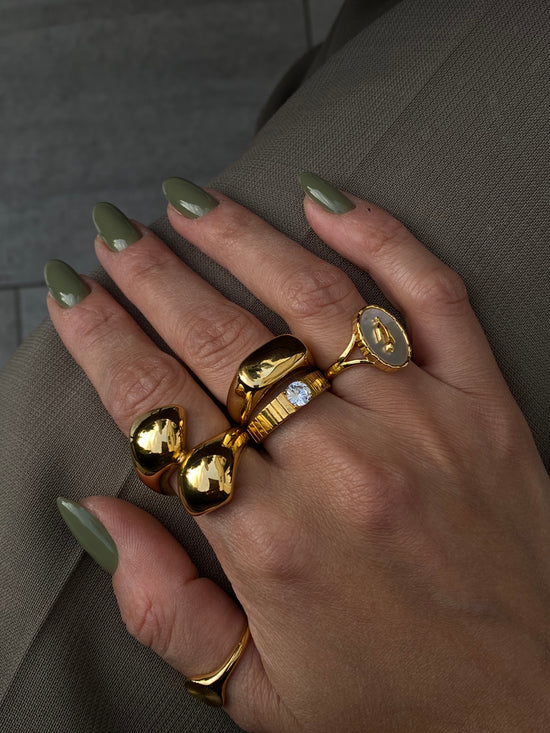 Zlatni prsten od kristala Cossete