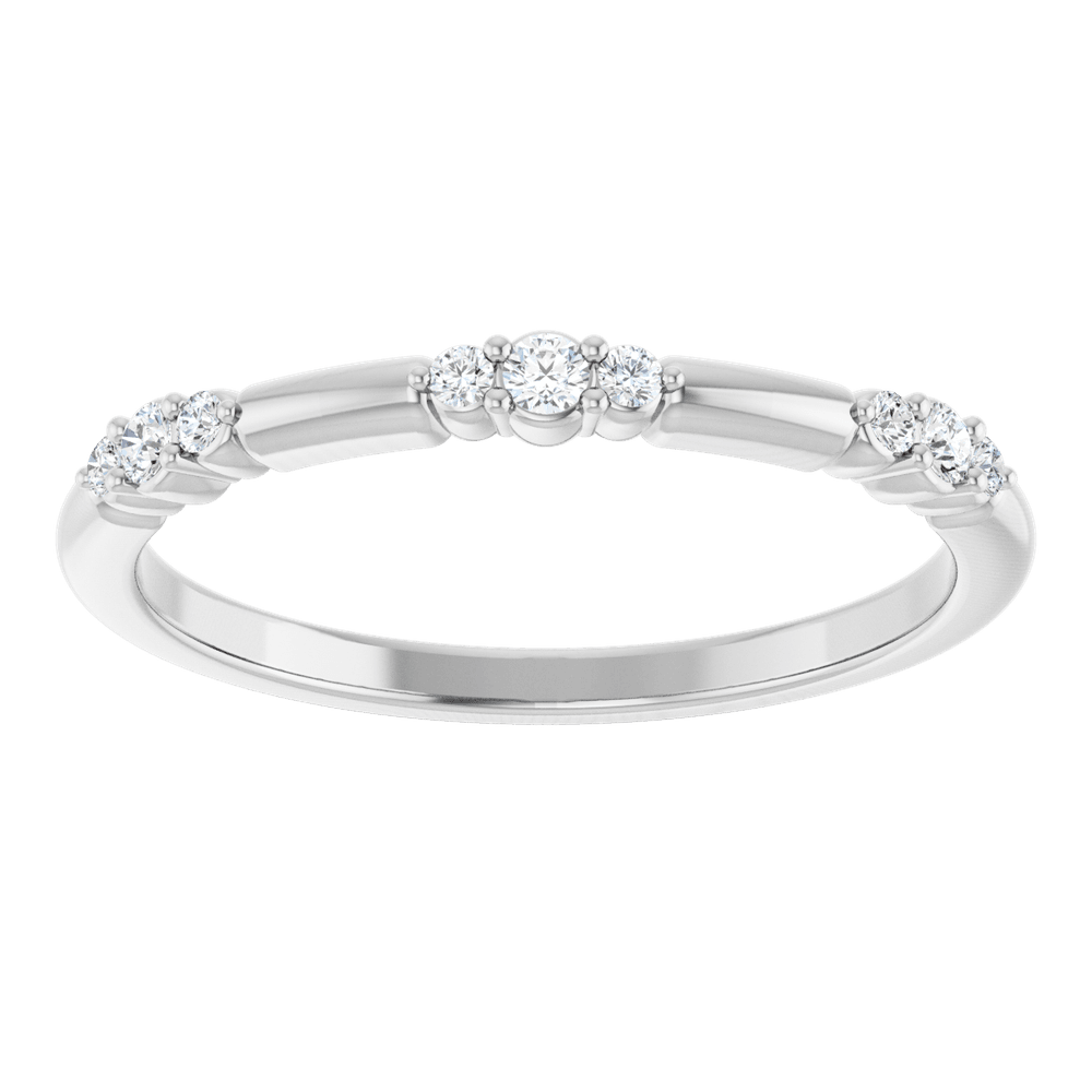 Angled view of the Élise 14K yellow gold diamond stackable ring