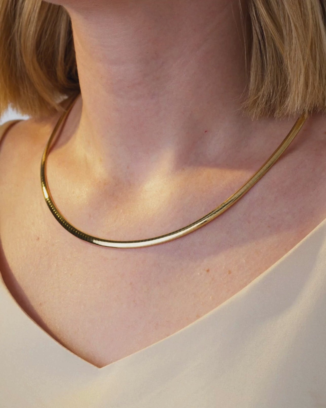 Sillage d’Or 14K Yellow Gold Omega Chain – 4 or 3 mm