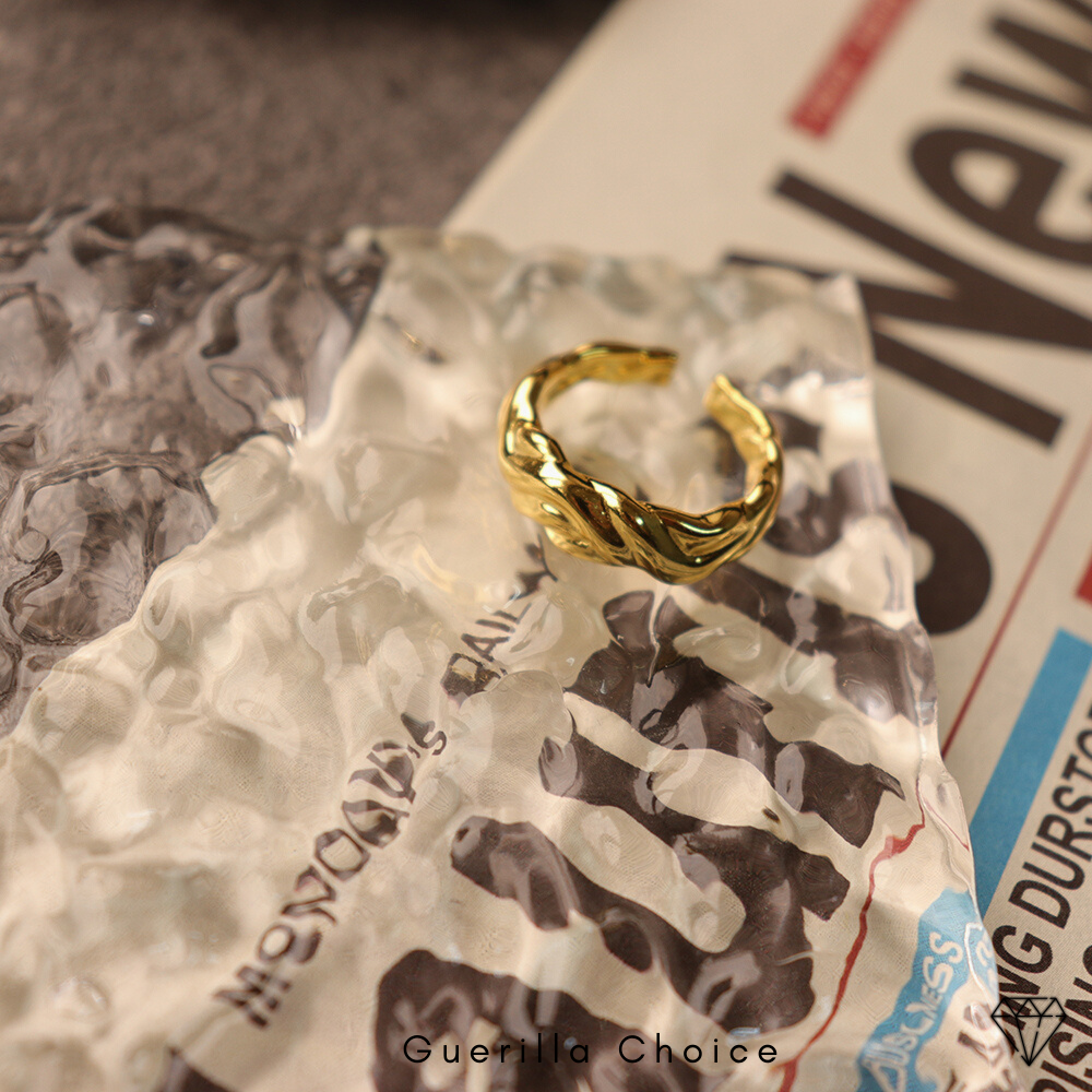 ELISE CHARM GOLD RING | elise-charm-gold-ring | Rings | Guerilla Choice