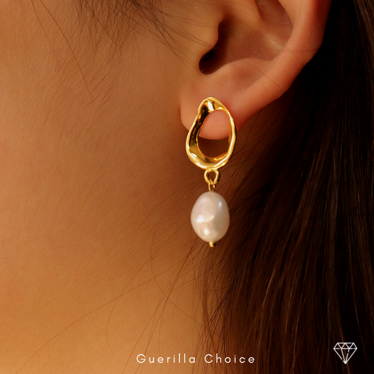 SEASHELL PEARL EARRINGS | seashell-pearl-earrings | Earrings | Guerilla Choice