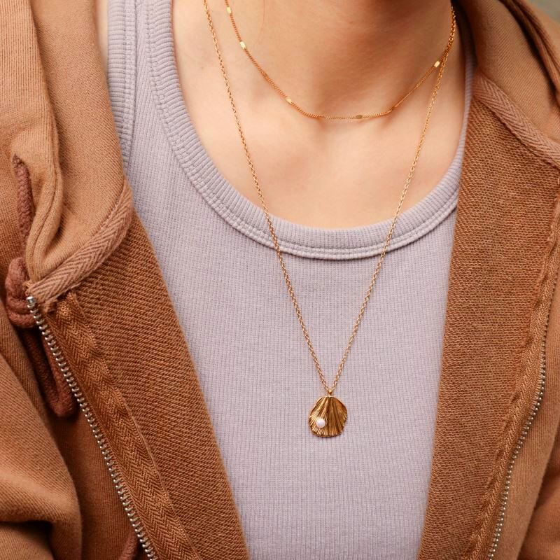 CAROLE LEMAIRE PEARL NECKLACE | carole-lemaire-pearl-necklace | Necklaces | Guerilla Choice