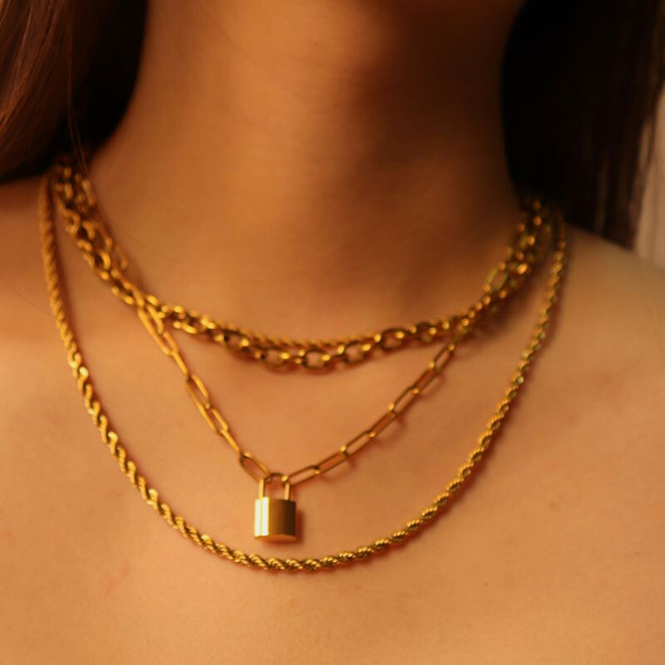 ARNAUDE HARDY NECKLACE | arnaude-hardy-necklace | Necklaces | Guerilla Choice