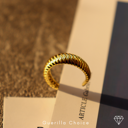 LA ELYSE GOLD RING | la-elyse-gold-ring | Ring | Guerilla Choice