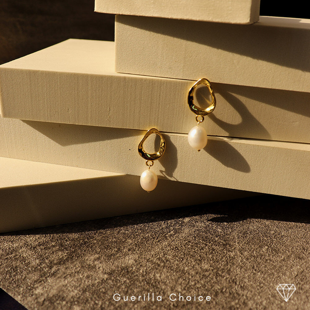 SEASHELL PEARL EARRINGS | seashell-pearl-earrings | Earrings | Guerilla Choice