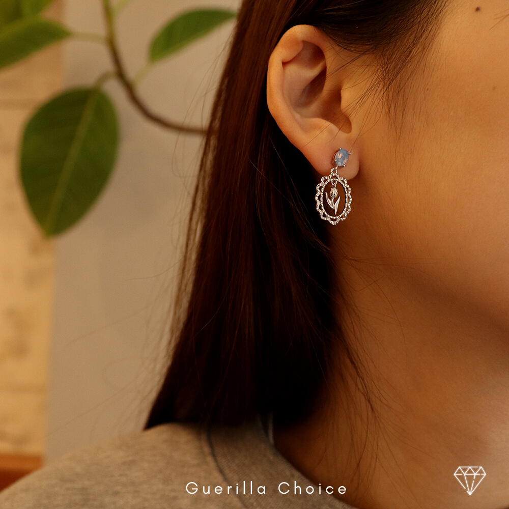NARCISSE DAINITY 18K EARRINGS | narcisse-dainity-18k-earrings | Earrings | Guerilla Choice