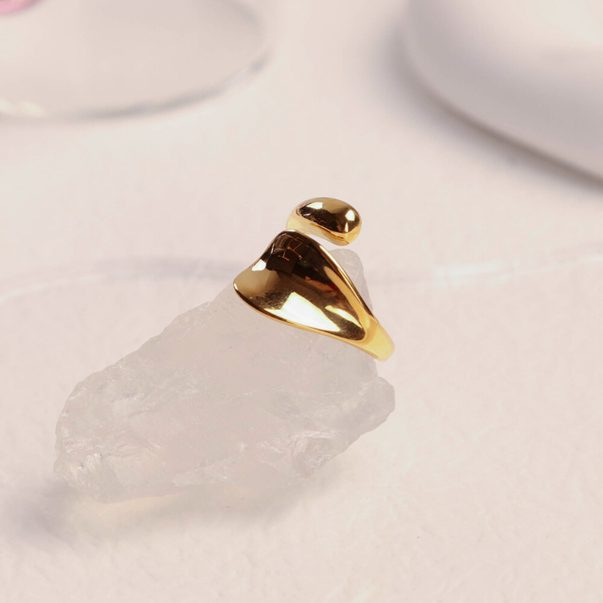 FELICE PARIS GOLD RING | felice-paris-gold-ring | Guerilla Choice