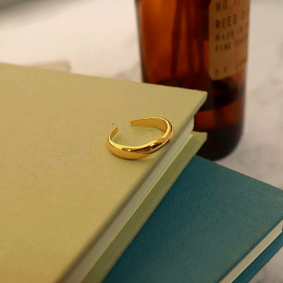 FLEUR ROY RING | fleur-roy-ring | Guerilla Choice