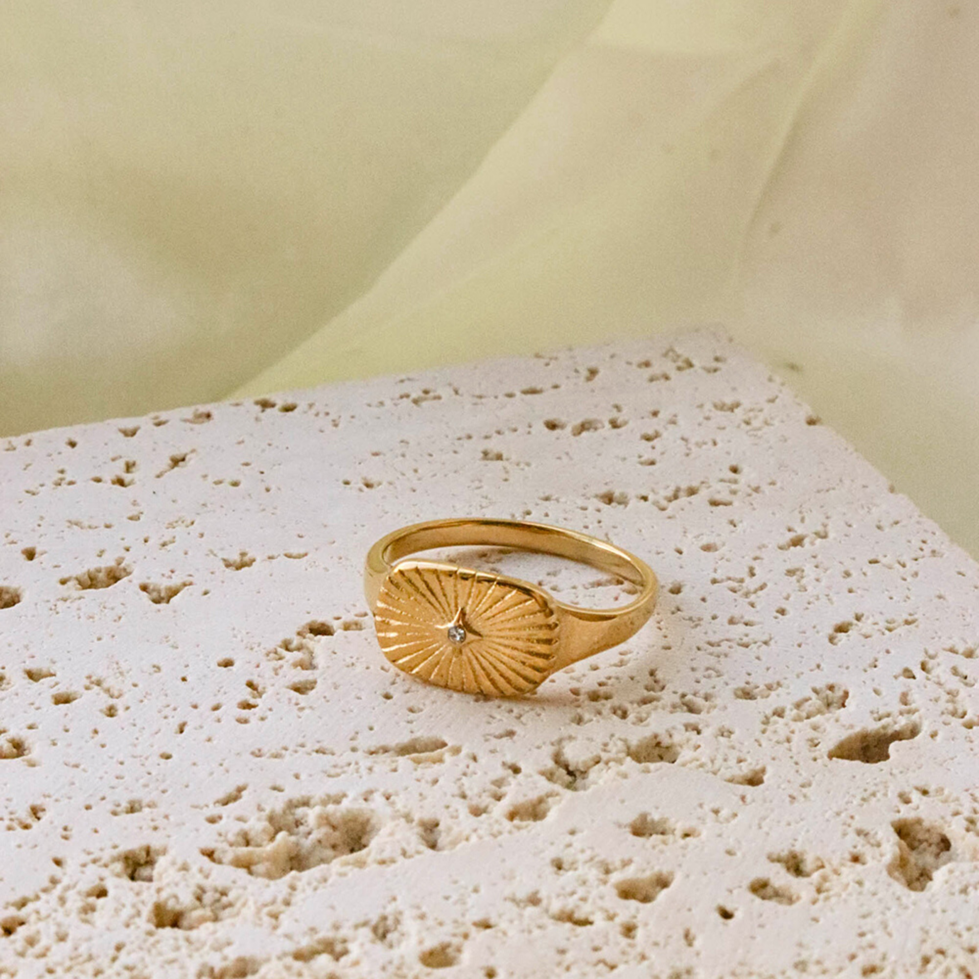 SIMONE BLANCHET RING | simone-blanchet-ring | Rings | Guerilla Choice