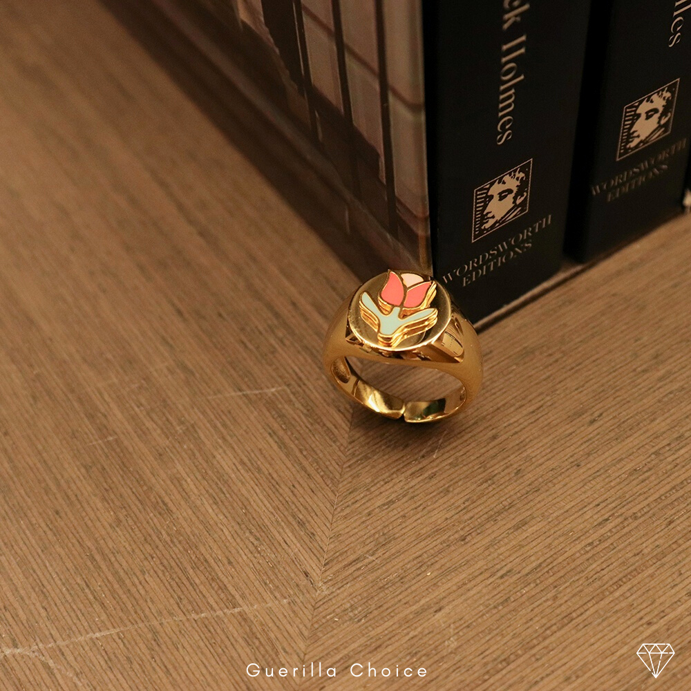 CHARM GOLD FLOWER RING | charm-gold-flower-ring | Ring | Guerilla Choice