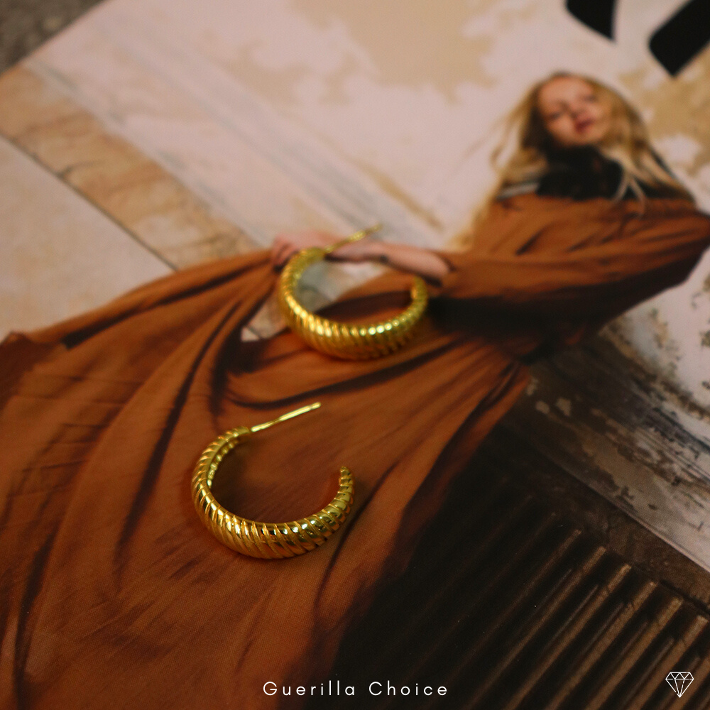 LA ELYSE GOLD EARRINGS | la-elyse-gold-earrings | Earrings | Guerilla Choice