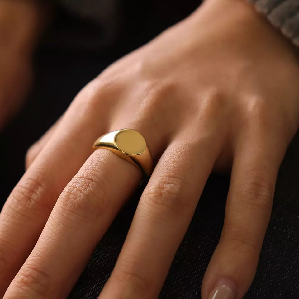 SYBILLE SIGNET RINGS | sybille-signet-rings | Guerilla Choice