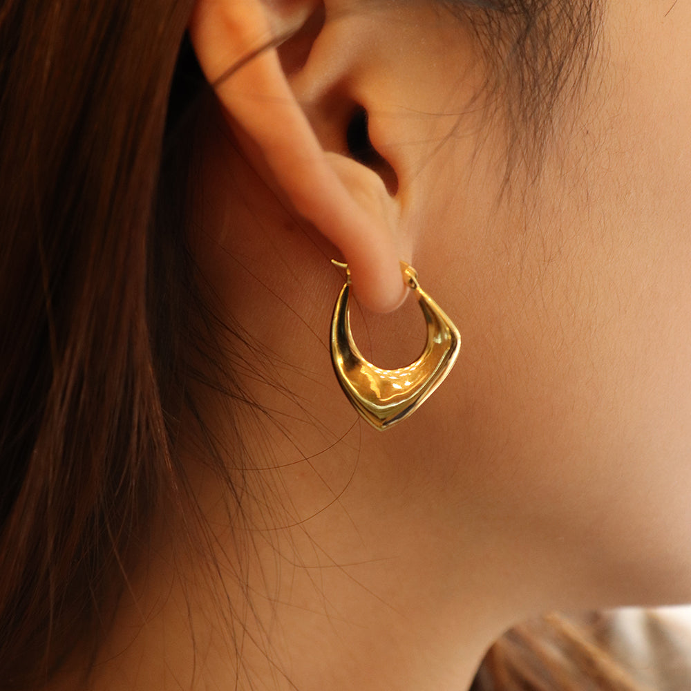 RUSSELL PEARL EARRINGS | russell-pearl-earrings | Earrings | Guerilla Choice