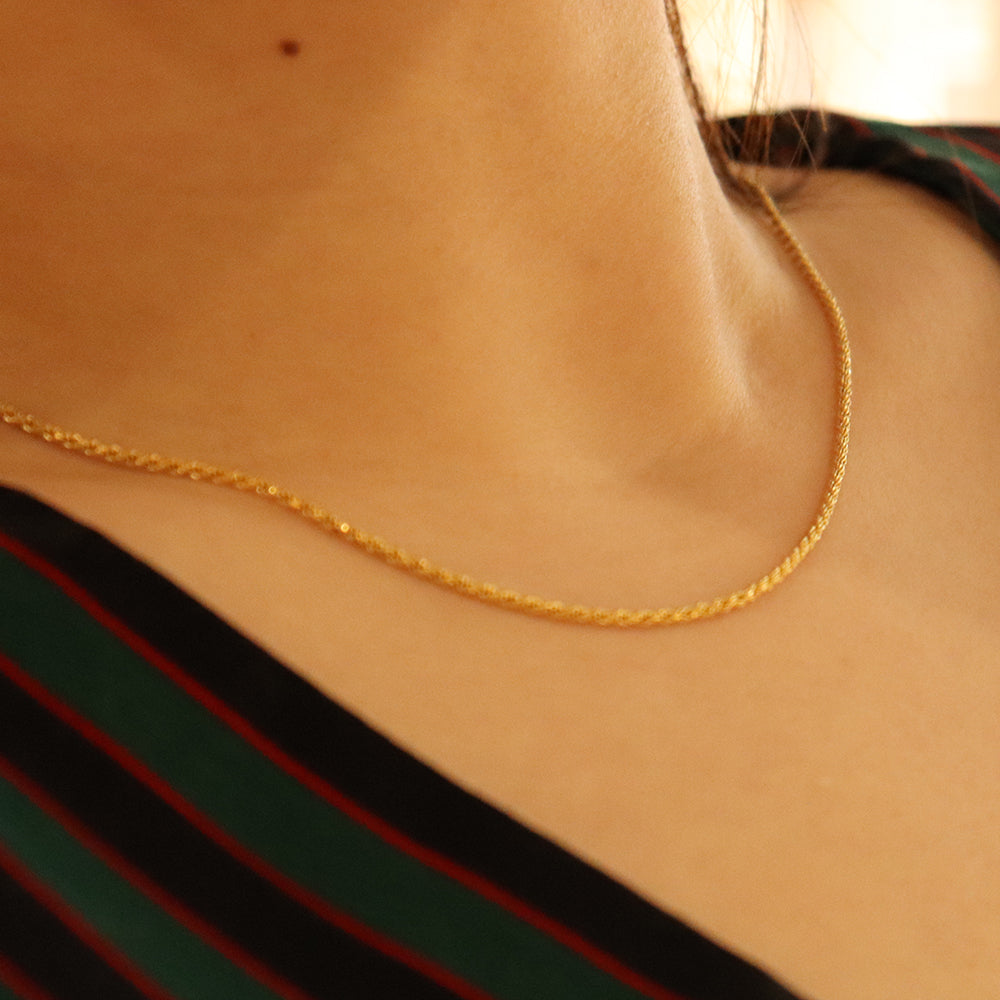 LA DAISY GOLD NECKLACE | la-daisy-gold-necklace | Necklace | Guerilla Choice