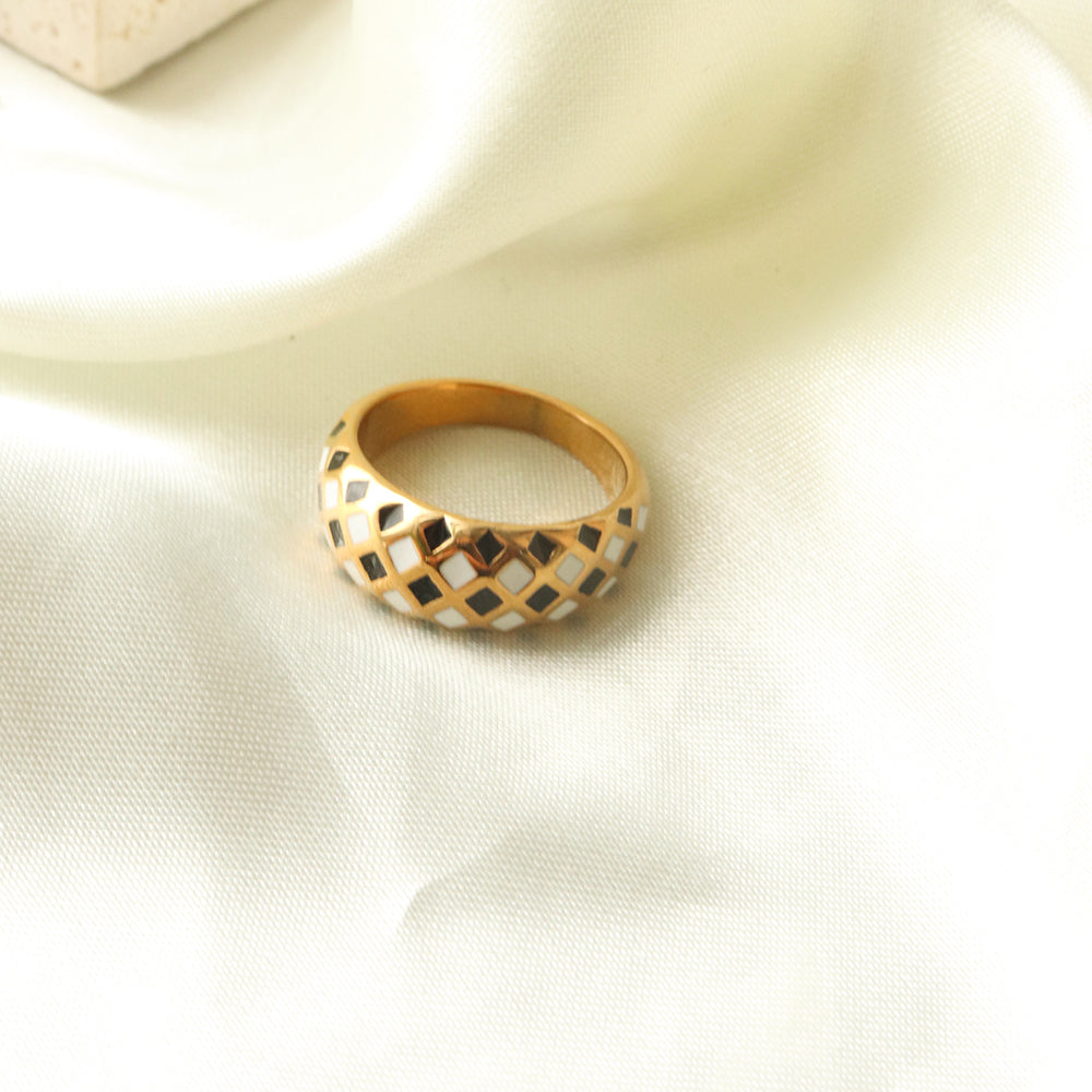 LAURETTE MONTAGNE RING | laurette-montagne-ring | Rings | Guerilla Choice