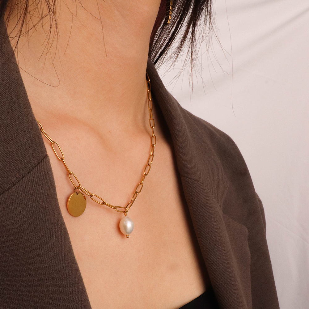 ARIANNE LABELE NECKLACE | arianne-labele-necklace | Necklaces | Guerilla Choice