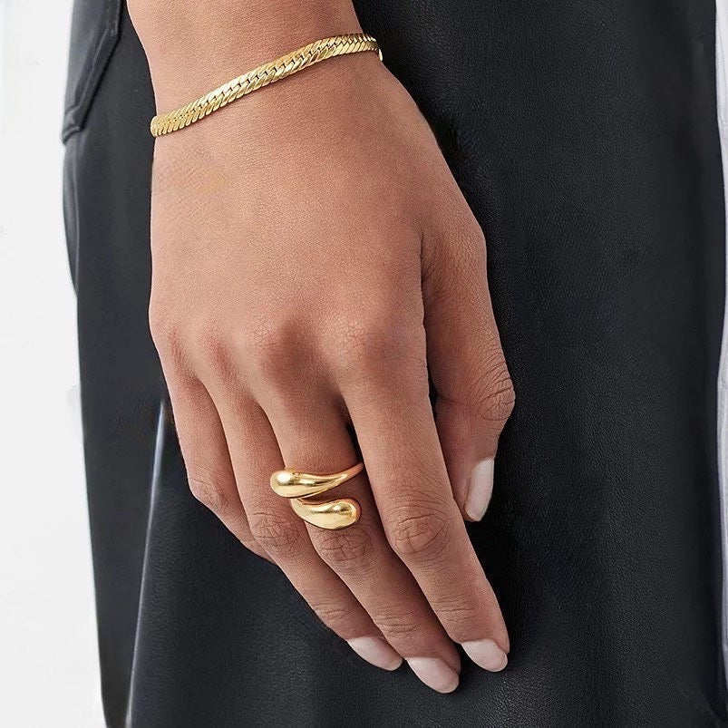 DARCEY GOLD RING - Guerilla Choice Jewelry