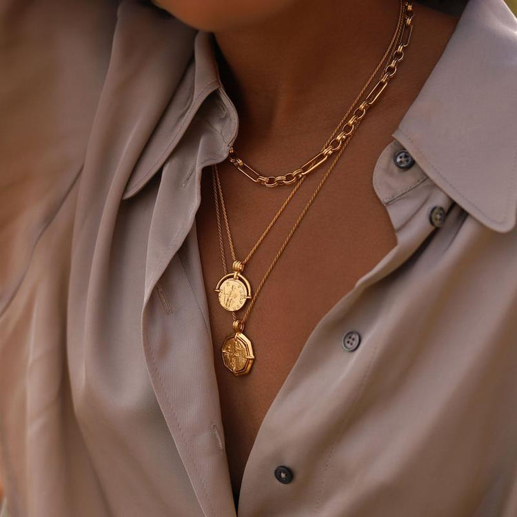 CELESTARE SOLITARY GOLD NECKLACE | celestare-solitary-gold-necklace | Necklace | Guerilla Choice